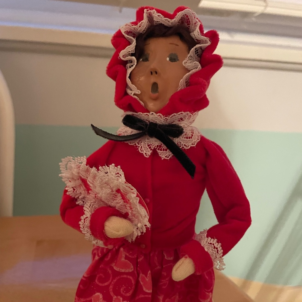 Byers Choice Valentine’s Girl - signed by Joyce Byer